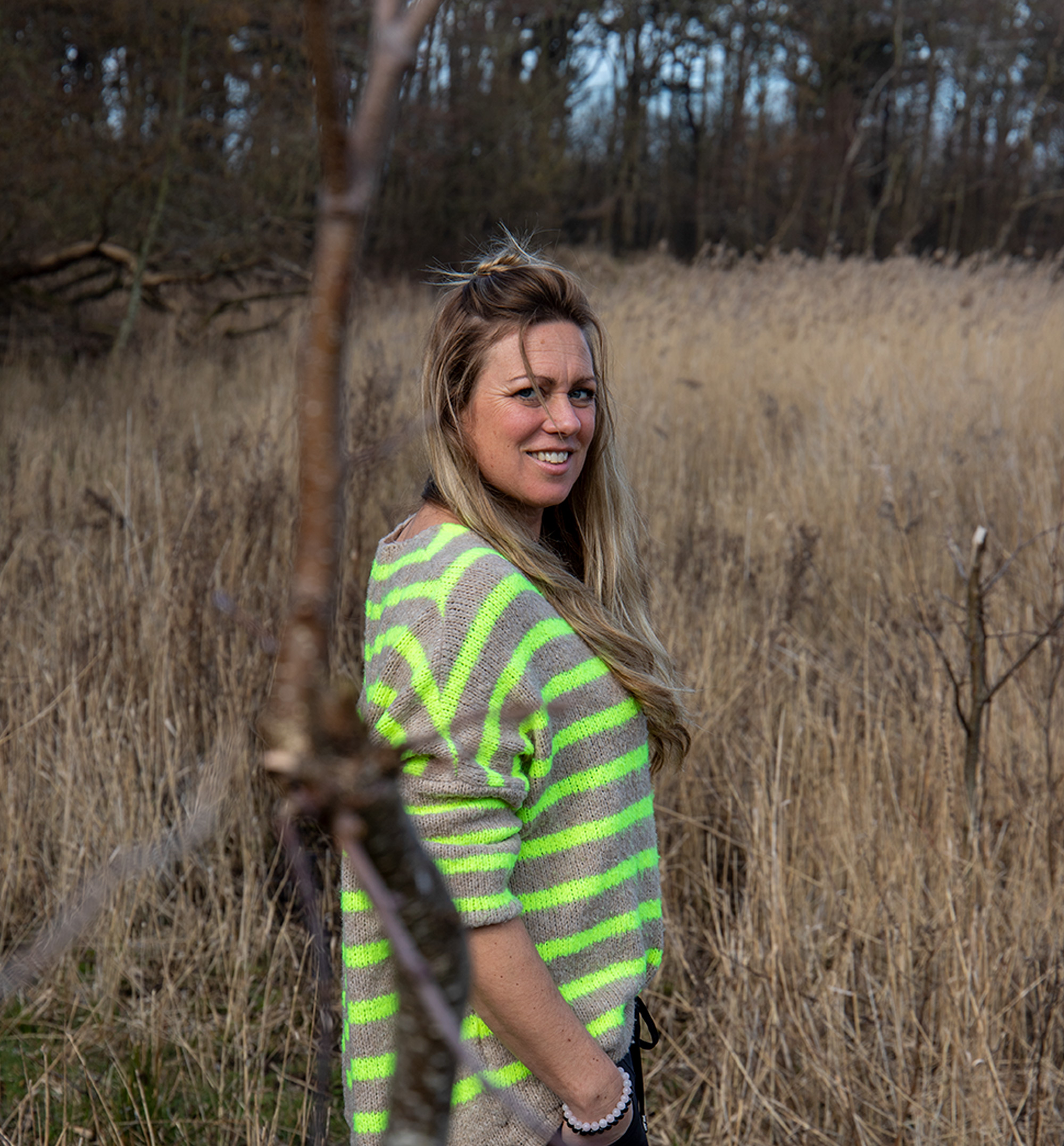 monique-overmojo-staand monique-overmojo-staand